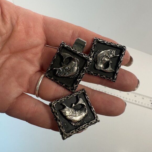 Mens Vintage Mariner Cufflinks & Tie Clip Set Black Silver Fish Nautical - Picture 5 of 8